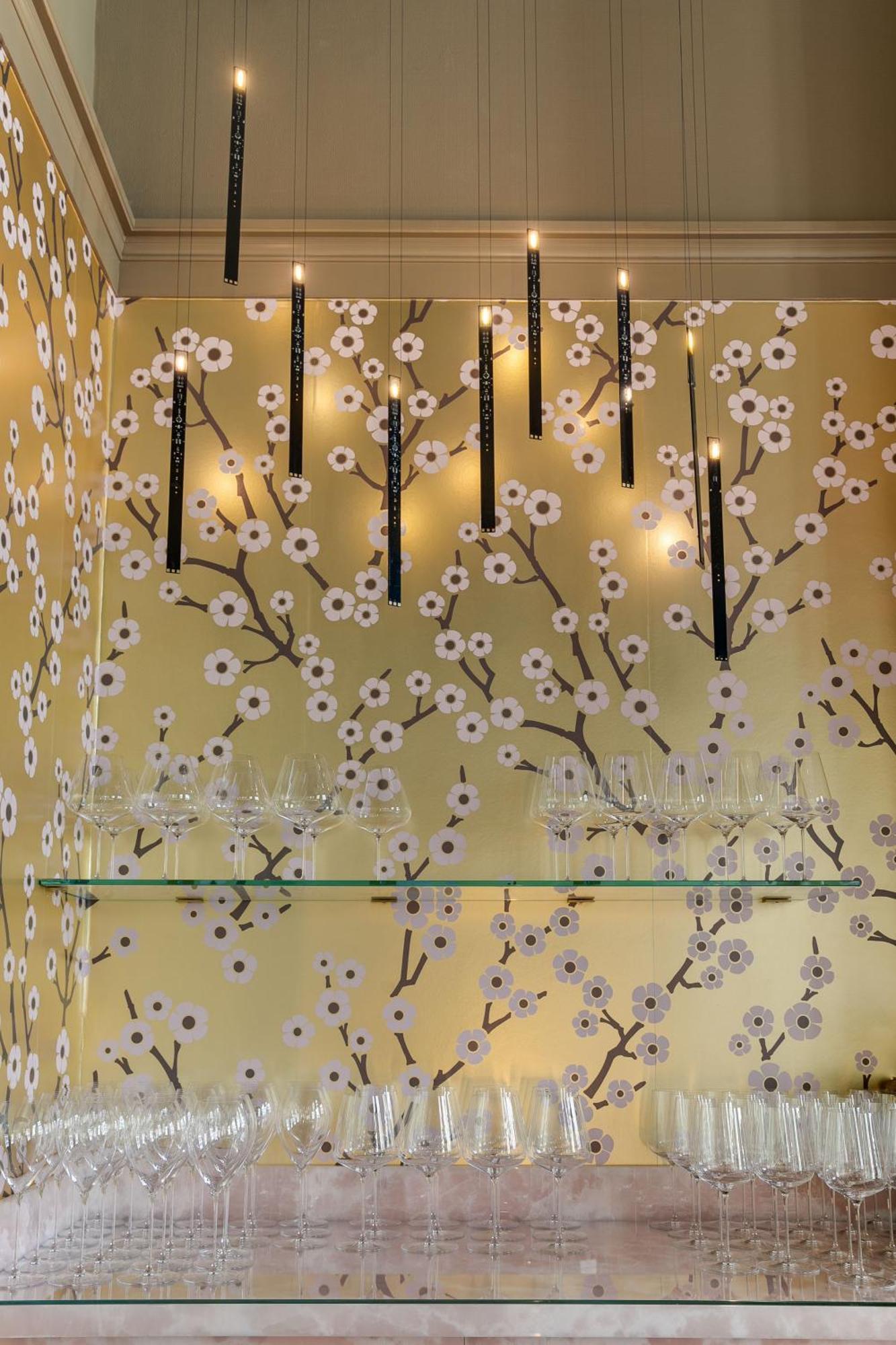 Small Luxury Hotel De Witte Lelie Amberes Exterior foto