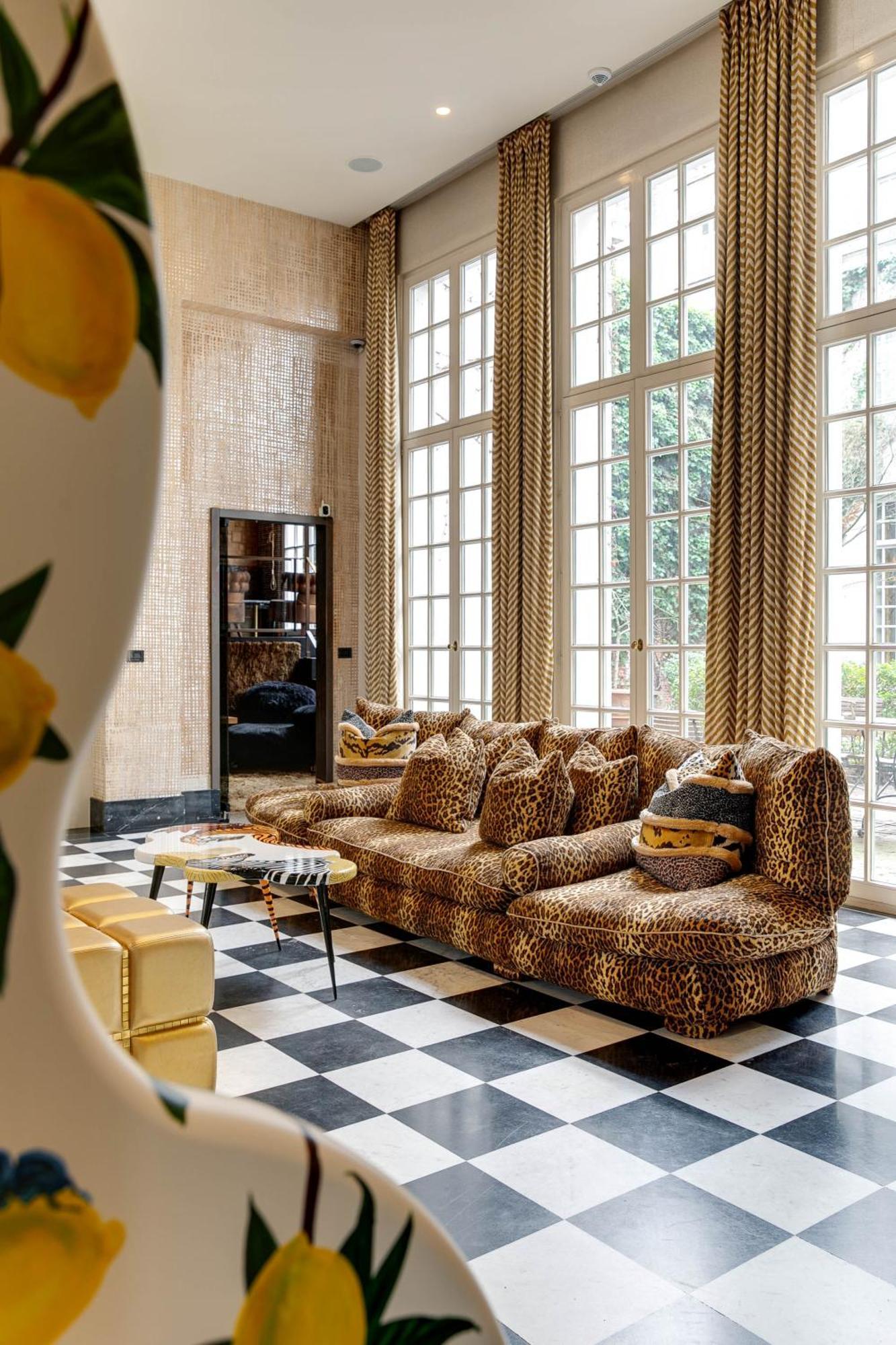 Small Luxury Hotel De Witte Lelie Amberes Exterior foto