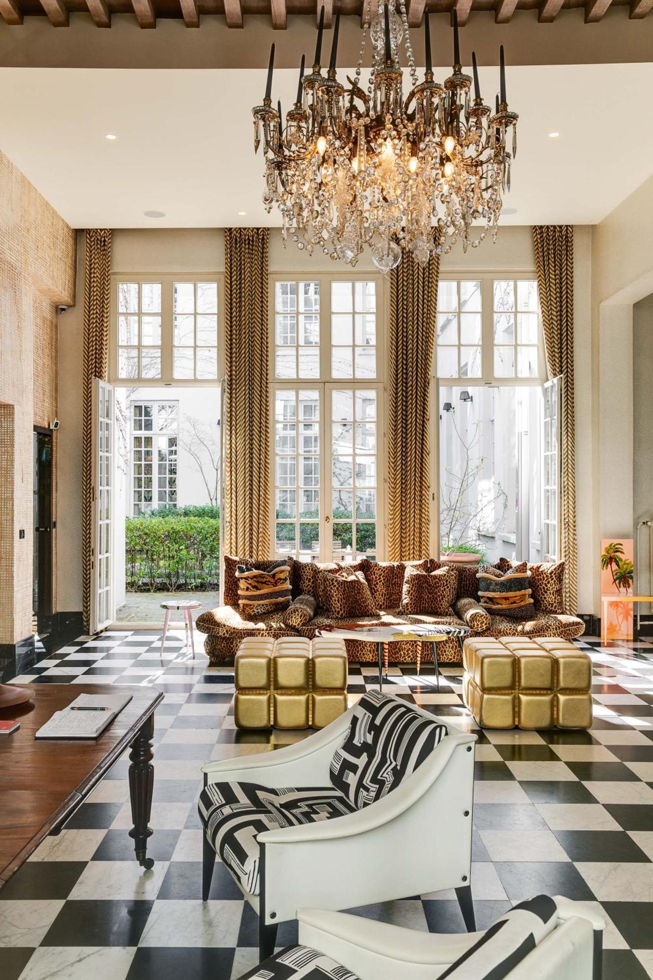 Small Luxury Hotel De Witte Lelie Amberes Exterior foto